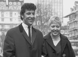 He was also already married to his wife linda and. Tom Jones Long And Messy Marriage Shows Us What True Love Looks Like The Independent The Independent