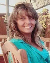 Lori Tang's Instagram, Twitter & Facebook