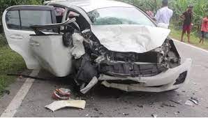 The cause of the accident was due to the motorcycle slamming into the left side of the van's rear, said the police. Married Couple Die In Johor Car Crash While Driving Home To Singapore 2 Young Children Injured Se Asia News Top Stories The Straits Times