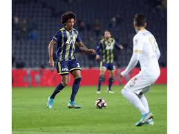 Yanal, kupa maçı için rotasyona gitmeyi düşünmezken flaş kararlara imza atmayı planlıyor. Yazarlardan Fenerbahce Kayserispor Yorumlari Spor Yazarlarindan Fenerbahce Kayserispor Yorumlari Web Aslan Galeri