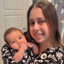 How does the pitcher method work for storing breast milk?