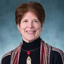 Anne Molloy's Instagram, Twitter & Facebook