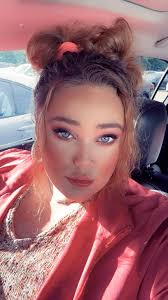 Hi, I'm Janet & I Love all things PINK 🩷 This is a Pic from a Barbie  Photoshoot I had last year 🎀