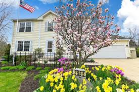 Check spelling or type a new query. 2565 W Saint Johns Way Oak Creek Wi 53154 Mls 1687648 Redfin