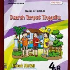 Air tersebut mengalir ke luar istana dan membentuk danau. Permata Penerbit Surya Badra Best Choice Book Store