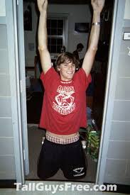 Tallest And Lankiest Guy At His College Blonde Guys Lanky Tall Guys