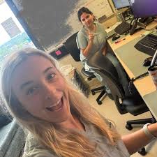 ✨INTERN SPOTLIGHT ✨ Dr. Jack Jimenez! Hometown: Orlando, Florida Undergrad:  University of Central Florida Medical School: University of South Florida  Fun Fact: I can do the worm with my eyebrows What I'm