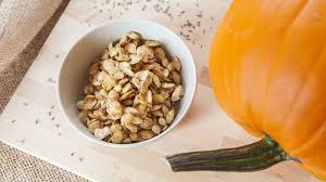 Graines De Citrouille Epicees Caramelisees Recette Graines De Citrouille Recette Citrouille