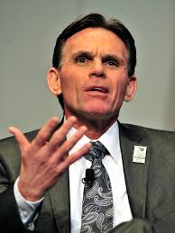 Macomb executive candidates push their visions