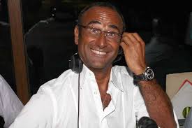 Carlo conti was born on march 13, 1961 in florence, tuscany, italy. Carlo Conti Basta Lampade Fotos Facebook