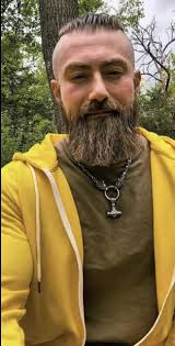 Why hasn't the person messaged Thane Rivers?