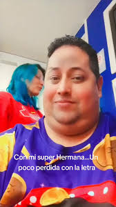 Vídeos de Anibal Salgado " La Doña "🤠 (@anibalrsalgadoblancoa) con «Cosas  del Amor (with Vikki Carr)