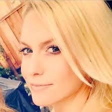 Lucy Nguyen & Caleb Silverman's Wedding Website