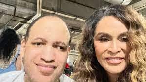 Rebecca Hetherington's Instagram, Twitter & Facebook