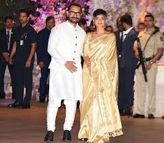 Photos Shloka And Akash Ambani S Starry Engagement Party Rediff Com In 2020 Engagement Party Glamour Photo Engagement