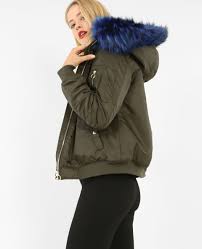 Petit col droit côtelé et fermeture à glissiè. Bomber A Capuche Veste Hiver Pimkie Bombes