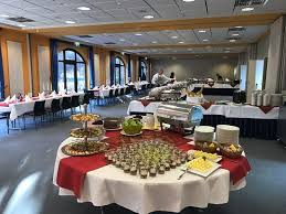 Rene heine in halberstadt finden sie mit privaten und beruflichen informationen wie biografien und lebensläufe, interessen und berufe und mehr aus dem internet in der personensuche von das telefonbuch Heine Bar Halberstadt Restaurant Bewertungen Telefonnummer Fotos Tripadvisor