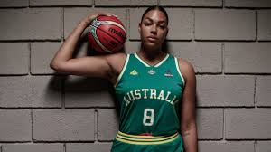 Born 1991, in london, uk to a nigerian father and raised in her mother's native australia. Liz Cambage I Couldn T Stop Crying Queensland Times