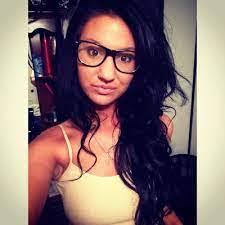 Jessica Linehan's Instagram, Twitter & Facebook