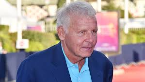 Tout nous semble familier dans ce visage. Violences Sexuelles 8 Autres Femmes Accusent Patrick Poivre D Arvor Linfo Re France Faits Divers