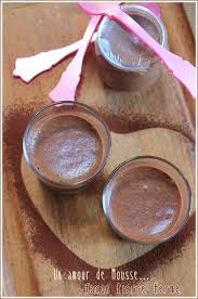 La Mousse Au Chocolat Facon Pierre Herme Mes Brouillons De Cuisine Mousse Au Chocolat Chocolat Recettes De Cuisine