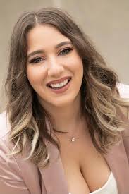 Douglasville's Megan Danielle makes top 5