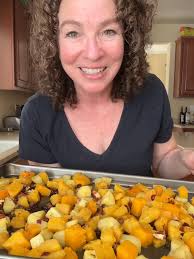 This Red White & Blue Poke Cake is a perfectly fun easy make-ahead des...