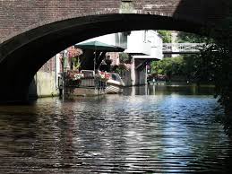 It has just over 12.000 inhabitants and is one of the main destinations for tourists in the region. Unter Der Brucke Appingedam Provinz Groningen Foto Bild Europe Benelux Netherlands Bilder Auf Fotocommunity