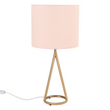 Lampe En Metal Dore Et Abat Jour Rose Poudre Maisons Du Monde En 2020 Abat Jour Abat Jour Rose Lampe