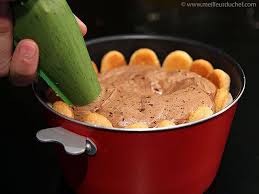 Mousse Au Chocolat Fourrage D Entremets Recipe Chocolate Mousse Sweet Sauce Chocolate Mousse Recipe