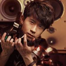 Hui Yi Li De Feng Kuang (Crazy Memories)