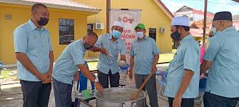 Majlis daerah bandar baharu 22 km. Program Memasak Bubur Lambuk Pejabat Daerah Tanah Bandar Baharu Dan Majlis Daerah Bandar Baharu Dengan Kerjasama Puspanita Daerah Bandar Baharu Portal Pbt Kedah