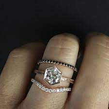 21 Engagement Rings That Are Perfect For The Unconventional Bride Unconventional Wedding Rings Vintage Engagement Rings Unique Engagement Rings