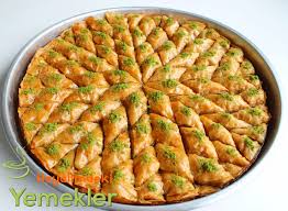 Puf Noktalariyla Baklava Nasil Yapilir Bayram Tatlilari Resimli Yemek Tarifleri Hayalimdeki Yemekler Yemek Tarifleri Yemek Yemek Pornosu