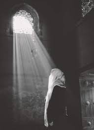 ش مس ب د ت لك في أثو اب ج اري ة الش مس ت شب ه ها والب در ي حك يه ا muslim pictures islamic girl beautiful hijab