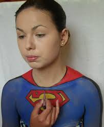 Crown Brush: Superman Pop Art Tutorial by Make-up Artist Jade Hughes