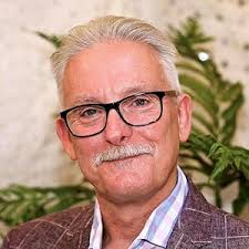 Amazon.com.au: Ian Sumner: books, biography, latest update