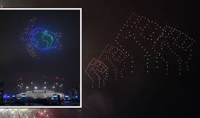 The uk has seen off 2020 and celebrated the dawn of 2021 with a fireworks and light display over london that included tributes to nhs staff. Bbc Viewers Turn Off After Broadcaster Forces Politics Into New Year S Eve Light Show Uk News Express Co Uk