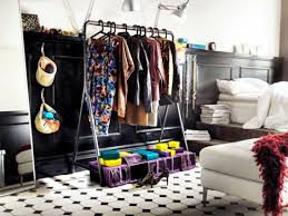 Not only does it help keep everything organized, but when finished with behr paint in serene journey, it's stylish too. Classify The Clothes Without Cabinet Design Ideas For Clothes Rack Interior Design Ideas Ofdesign