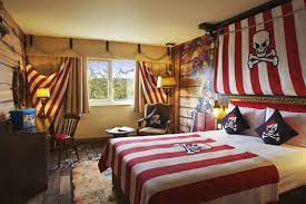 Pirate Bedroom Ideas For Little Boys Pirate Bedroom Theme Bedroom Themes Themed Hotel Rooms