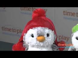 The aurora pompom penguin small is a plump, adorable characters covered in buttery soft aurora pompom penguin small baby/toddler cuddly teddy soft toys plush gift bn. Pompom Penguins From Aurora Youtube