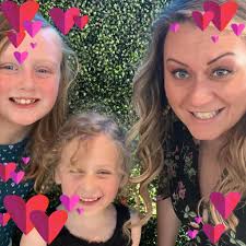 Are there Girl Scout troops in Grove for a 6-year-old?