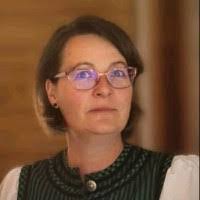 Regina Decker's Instagram, Twitter & Facebook