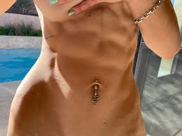 живот выпирает от дилдо порно  смешные картинки, мемы и приколы на  JoyReactor