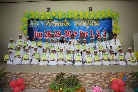 Contoh sertifikat yang dapat ditiru… inget, piagam yang asli adalah punya stempel dan tanda tangan yang bersangkutan. Wisuda Tahfizh Juz 1 2 3 Juz 28 29 30 Bagi Siswa Orang Tua Dan Guru Non Al Qur An Sdit Al Ittihad Ta 2019 2020 Ykpi Al Ittihad