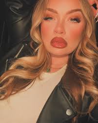 Casey Lopez 🖤 (@thee_casey_lopez_) • Fotos y videos de Instagram