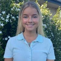 Erin Wooldridge's Instagram, Twitter & Facebook