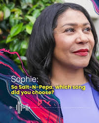 Freda Moon's Instagram, Twitter & Facebook