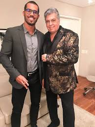 Hoje tem feedback de vocês do magalvilhoso programa com o sidney magal e no embalo de música boa, o joão. Rodrigo West Filho Gato De Sidney Magal Fala Sobre Fama Repentina Nao Queria Me Expor Sempre Usei Outro Sobrenome Entretenimento R7 Famosos E Tv
