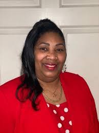 Sandra Howze's Instagram, Twitter & Facebook